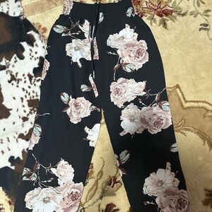 Lightweight dress pants